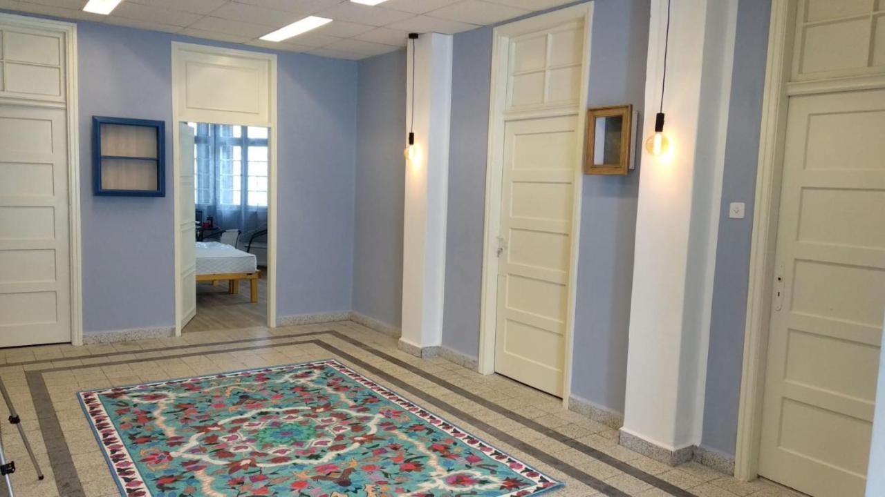 City Hall Hostel Хайфа Екстериор снимка